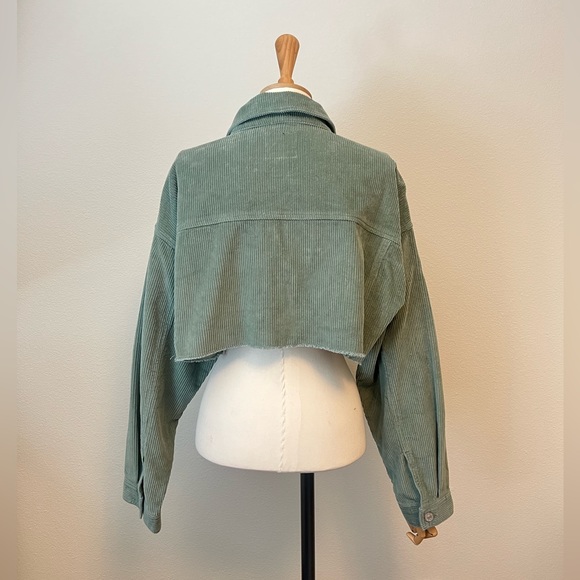 Cropped Corduroy Jacket - Picture 3 of 5